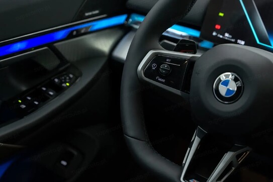 BMW Seria 5 Touring 520i M Sport