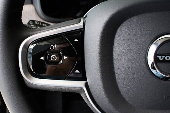 Volvo V90 T6 AWD Plug-In Hybrid Plus Dark