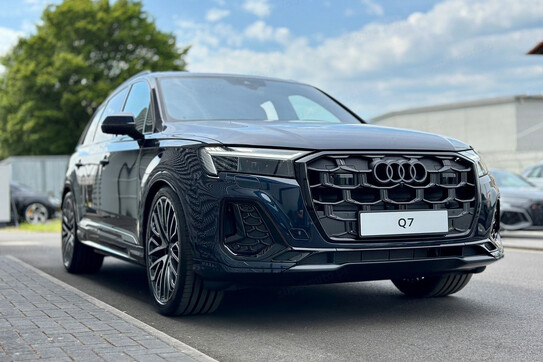 Audi Q7 50 TDI quattro S Line