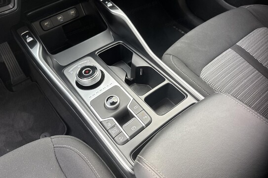 Kia Sorento L 1.6 T-GDI HEV aut 7os.