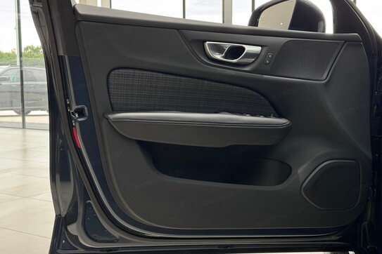Volvo V60 B3 B Essential aut