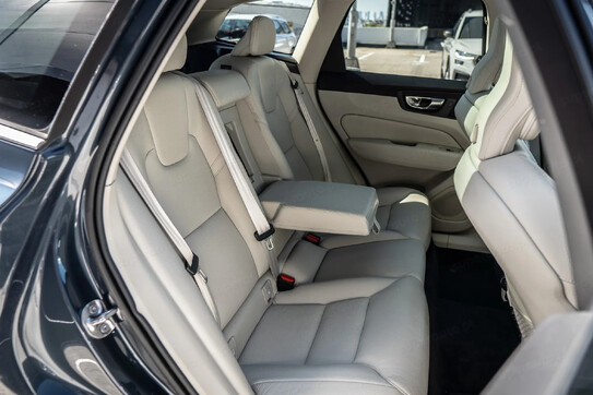 Volvo XC60 B4 D AWD Inscription