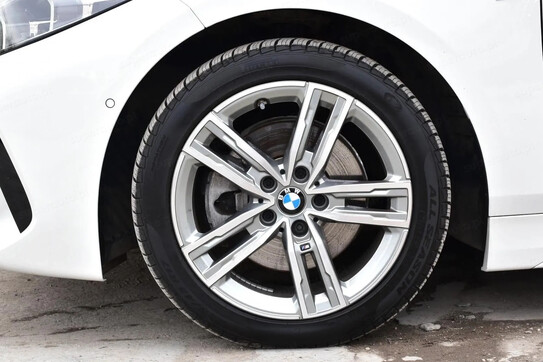BMW Seria 1 118i M Sport
