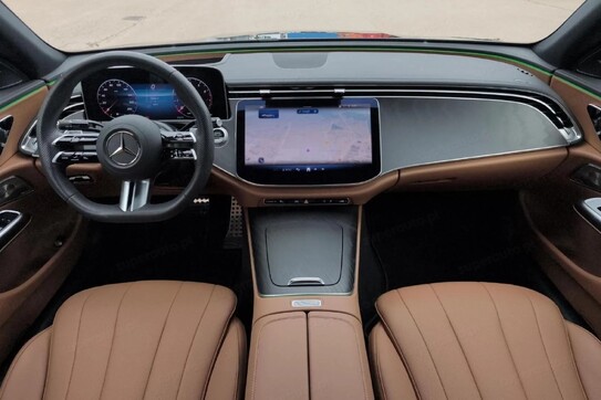 Mercedes E Klasa 200 4-Matic AMG 9G-Tronic