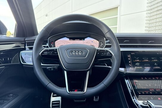 Audi A8 50 TDI quattro