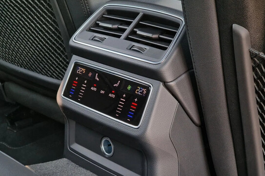 Audi A6 40 TDI mHEV quattro S Line S tronic