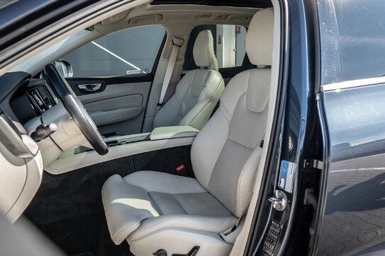 Volvo XC60 B4 D AWD Inscription