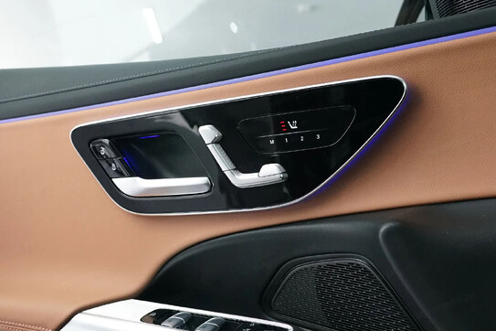 Mercedes E Klasa 220 d 4-Matic AMG