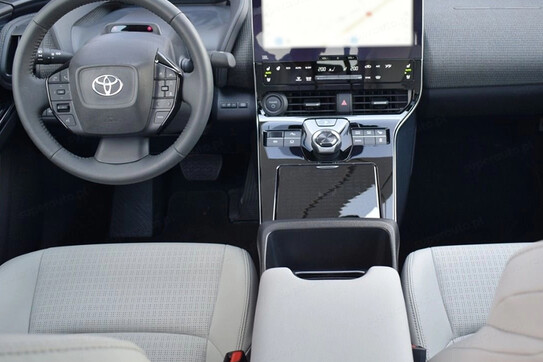 Toyota bZ4X Executive 4x2 Electric