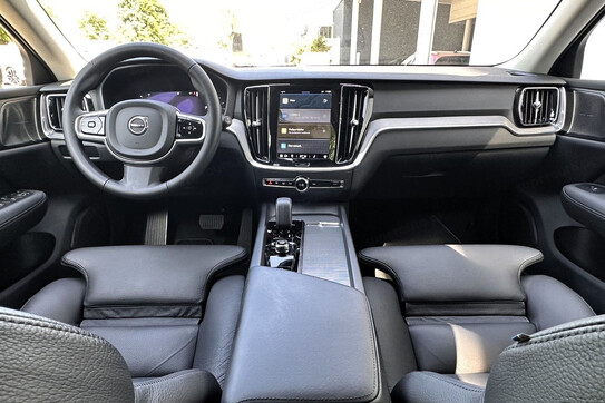 Volvo V60 CC Plus B5 B AWD aut