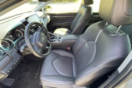 Toyota Camry Executive CVT