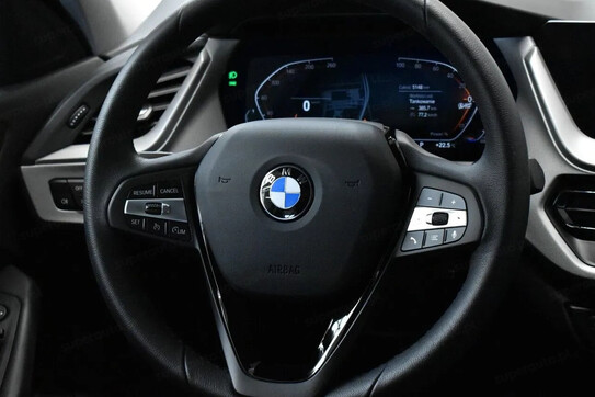 BMW Seria 1 118i Advantage