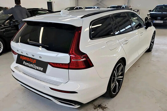 Volvo V60 B4 B R-Design aut
