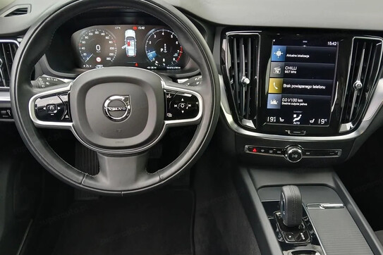 Volvo V60 B3 B Momentum Pro aut