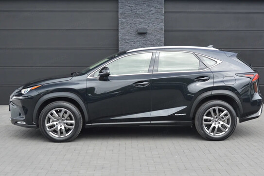 Lexus NX 300h 2.5 Hybrid