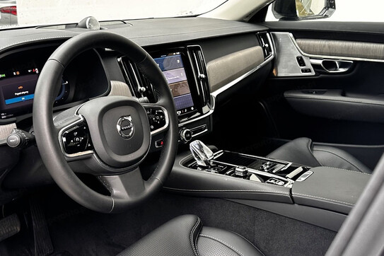 Volvo S90 T8 AWD Plug-In Hybrid Ultimate Dark aut