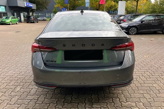 Skoda Octavia Sportline 1.5 TSI mHEV  DSG