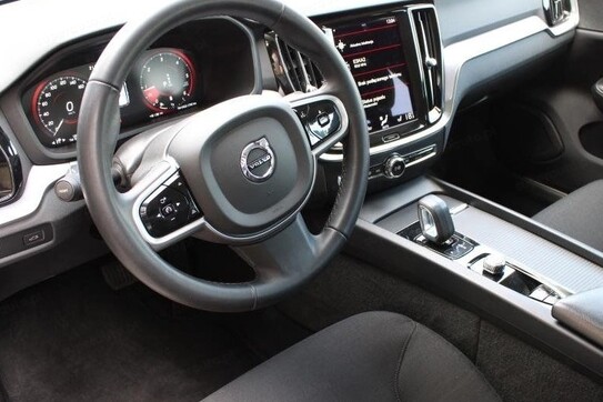Volvo V60 Cross Country B4 D AWD