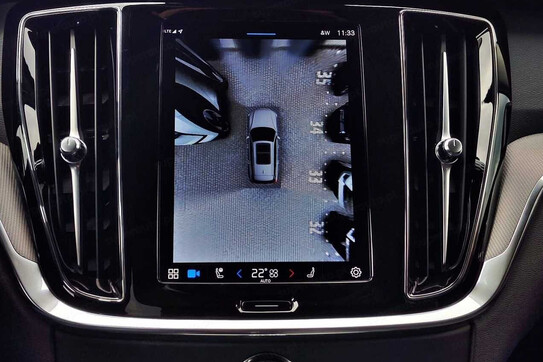 Volvo V60 B4 B Plus Dark