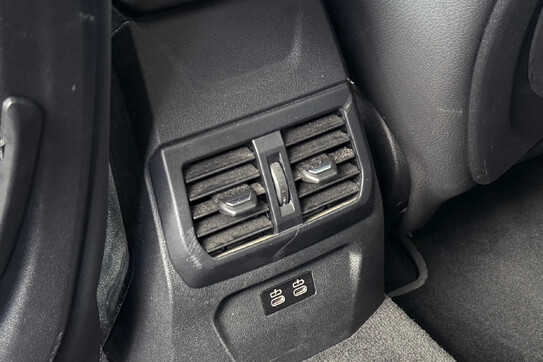 BMW Seria 1 118d Sport Line