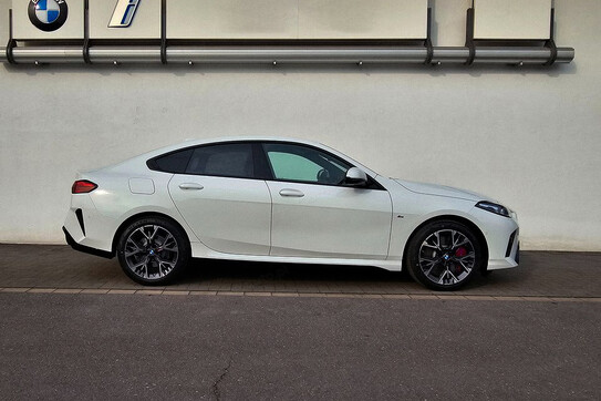 BMW Seria 2 Gran Coupe 220 M Sport