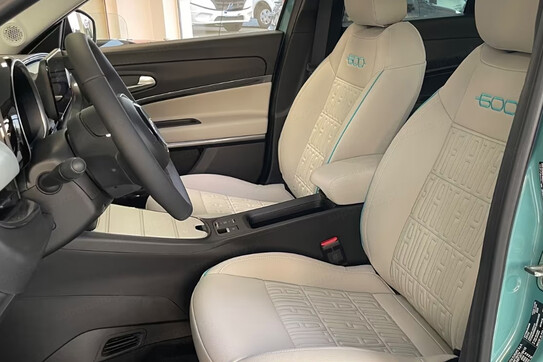 Fiat 600 La Prima 1.2 Turbo Hybrid