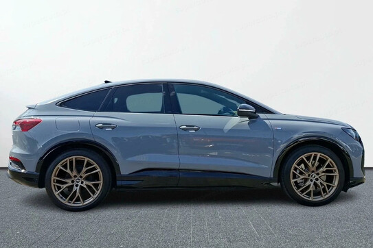 Audi Q4 45 e-tron quattro S Line