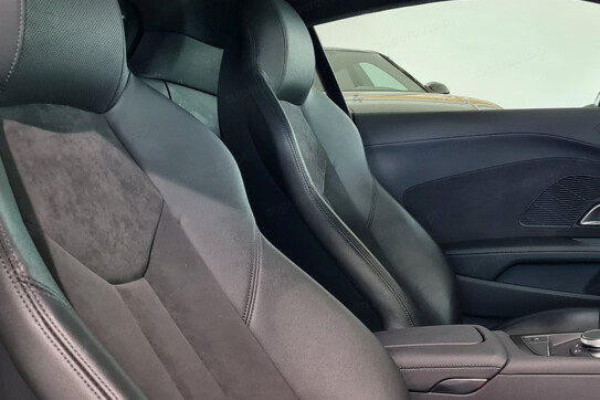 Audi R8 V10 quattro