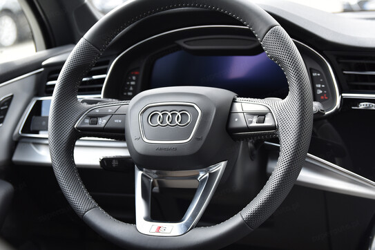 Audi Q7 45 TDI quattro S Line