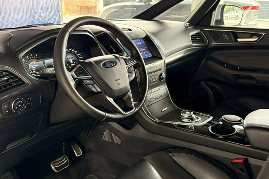 Ford S-MAX 2.0 EcoBlue ST-Line