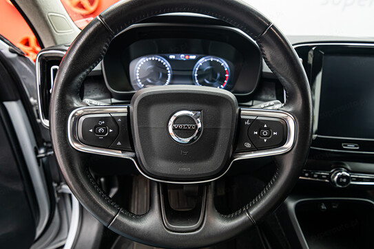 Volvo XC40 2.0