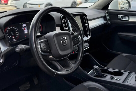 Volvo XC40 T3 Momentum Pro aut