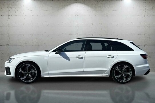 Audi A4 40 TDI S Line S tronic