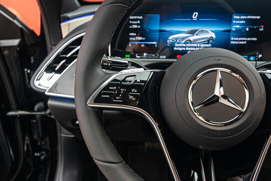 Mercedes E Klasa 220 d Avantgarde