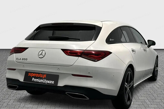 Mercedes CLA 200 Shooting Brake Progressive