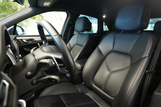 Porsche Macan T