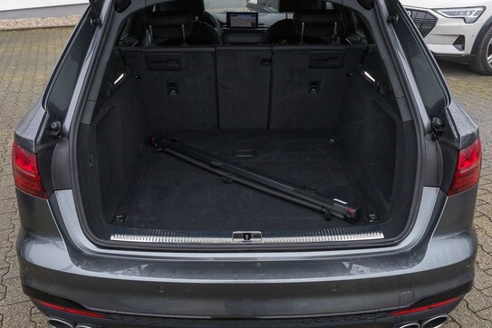 Audi A4 S4 Avant TDI quattro