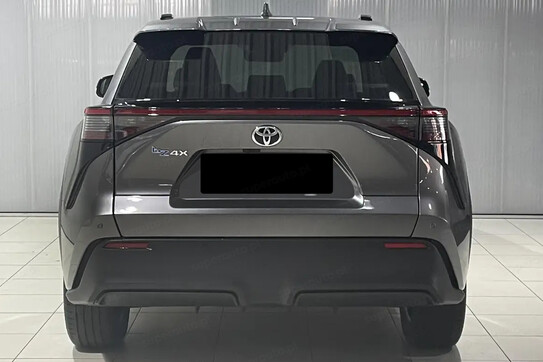 Toyota bZ4X Prestige 4x2 Electric
