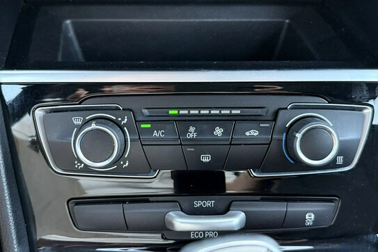 BMW Seria 2 216d aut