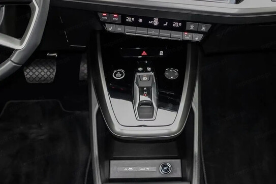 Audi Q4 e-tron 45 Advanced