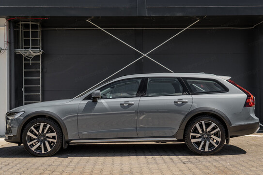 Volvo V90 CC B5 D AWD