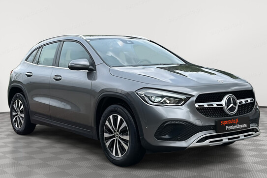 Mercedes GLA 200 Progressive