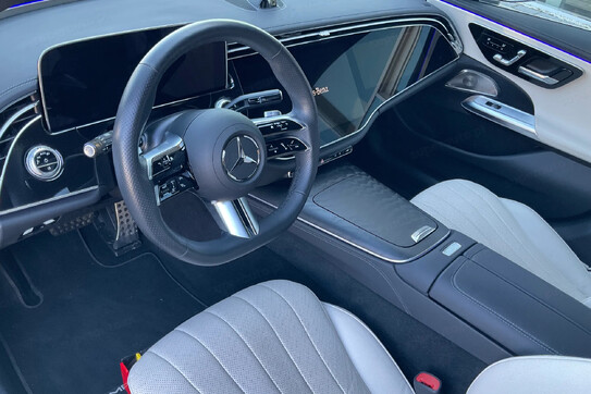 Mercedes E Klasa 300 e AMG Line