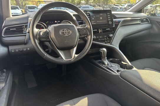 Toyota Camry Comfort 2.5 Hybrid CVT