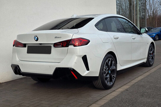 BMW Seria 2 Gran Coupe 220 M Sport