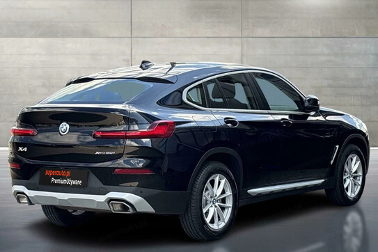 BMW X4 xDrive20i
