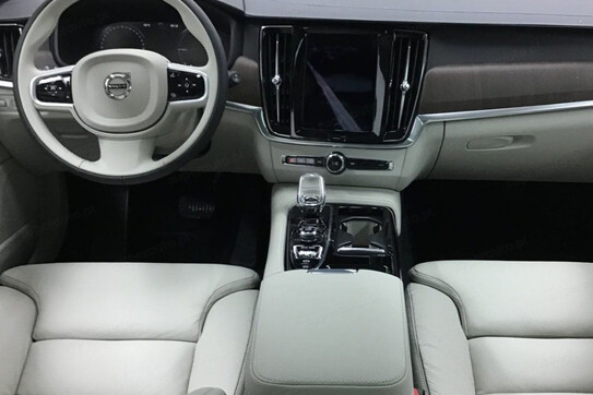 Volvo V90 T8 AWD Plug-In Hybrid Ultra Bright
