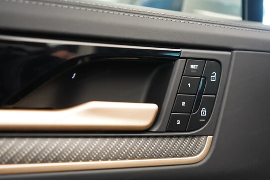 Porsche Cayenne Coupe E-Hybrid