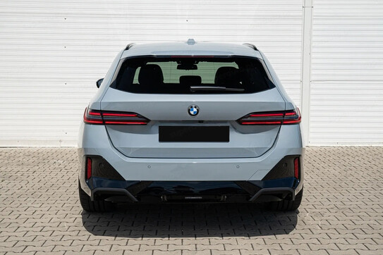 BMW Seria 5 Touring 540d xDrive M Sport