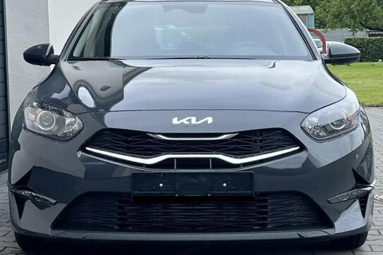 Kia Ceed 1.5 T-GDI M